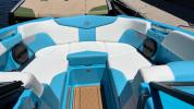 Mastercraft XT22 at Walkers Point Marina