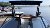 Used Cobalt R6 Surf Lake Muskoka at Walkers Point Marina