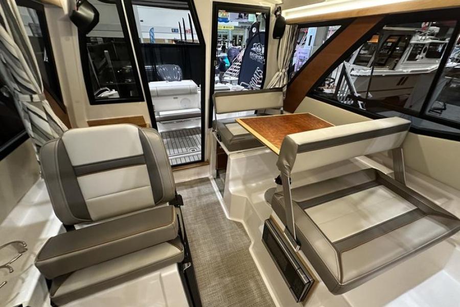 Cutwater Yacht For Sale at Bay Port Yachting Centre on Georgian May in Midland
