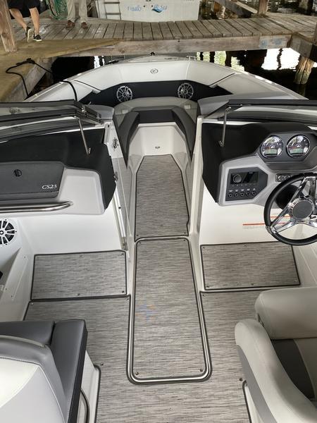 Cobalt CS23 for sale at Lefroy Harbour on Lake Simcoe