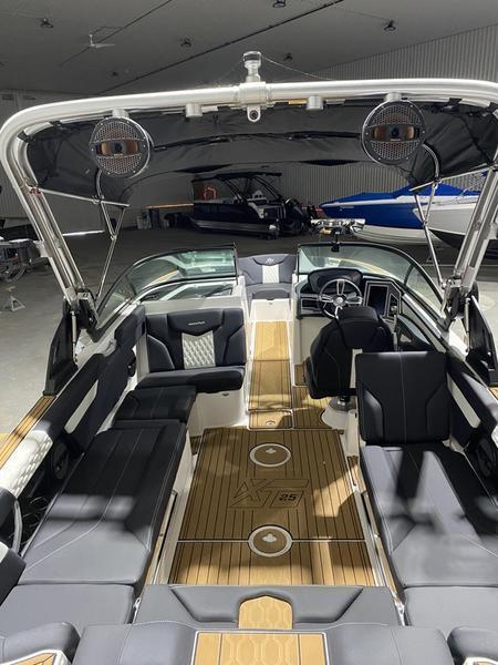 MasterCraft XT25 For Sale Lake Simcoe
