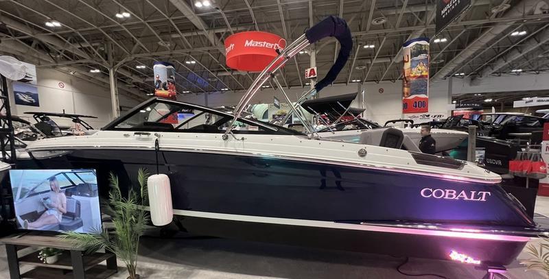 Cobalt R4 Boats For Sale at Walkers Point Marina