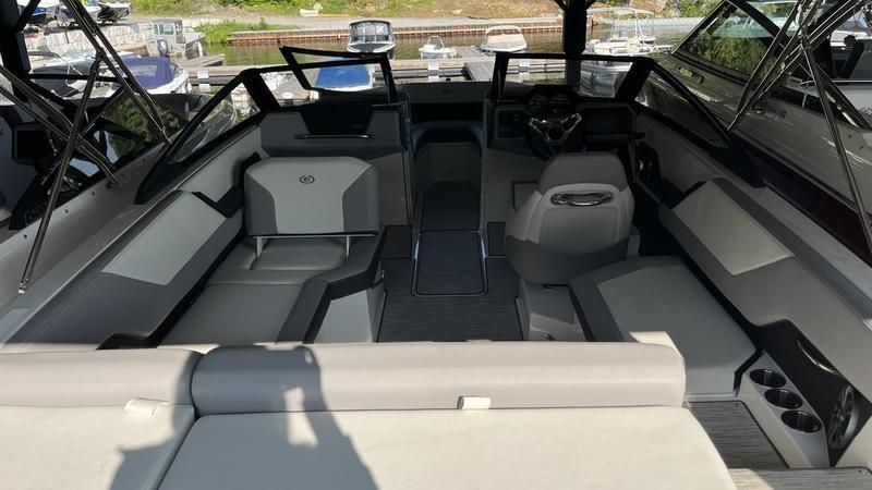 Cobalt Cs22 For Sale at Walkers Point Marina