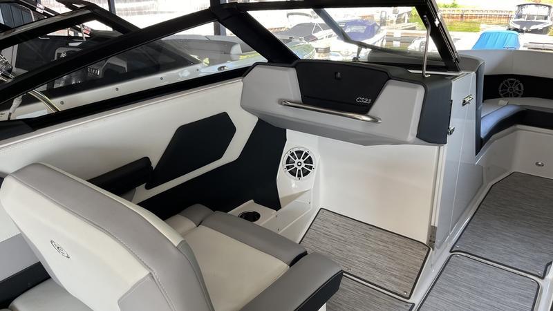 Cobalt Cs22 For Sale at Walkers Point Marina