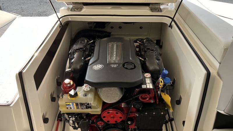 Cobalt Cs22 For Sale at Walkers Point Marina