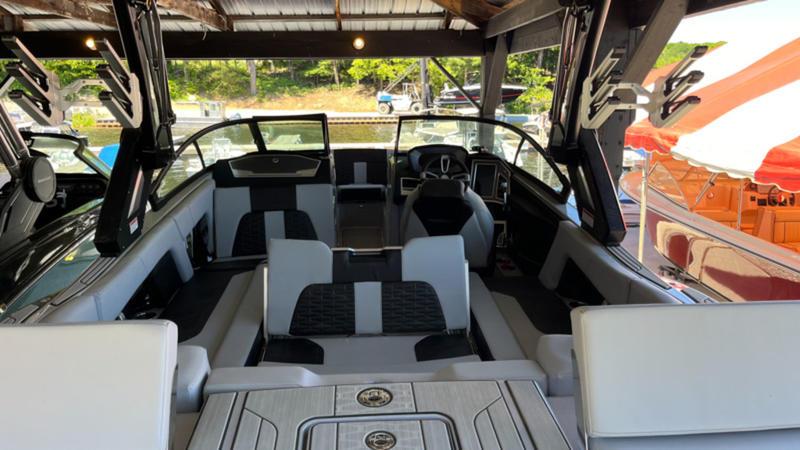 Mastercraft X22 for sale at Walkers Point Marina