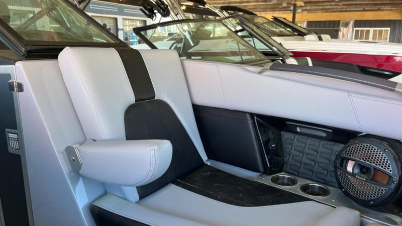 Mastercraft X22 for sale at Walkers Point Marina