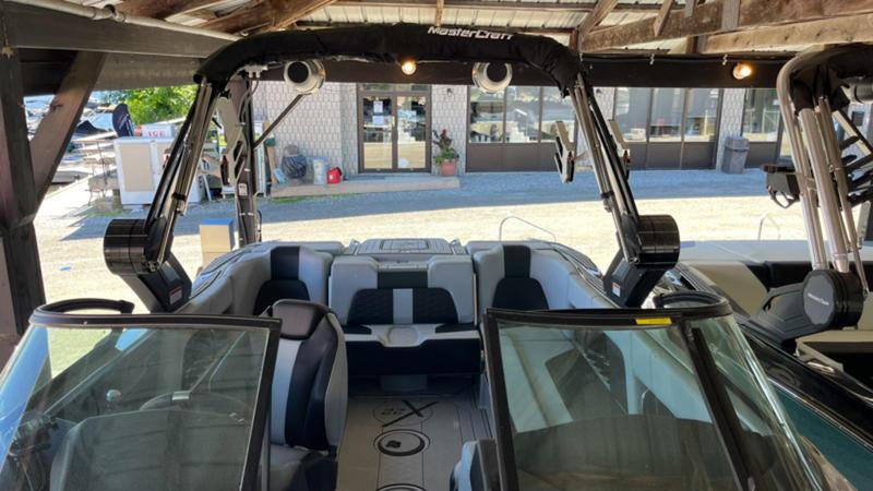 Mastercraft X22 for sale at Walkers Point Marina