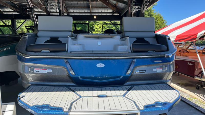 Mastercraft X22 for sale at Walkers Point Marina